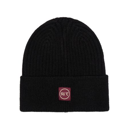 KNITTED CAP