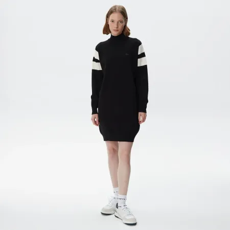 Женское платье Lacoste свободного кроя с длинными рукавами