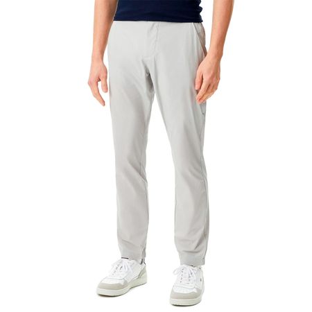 CHINOS