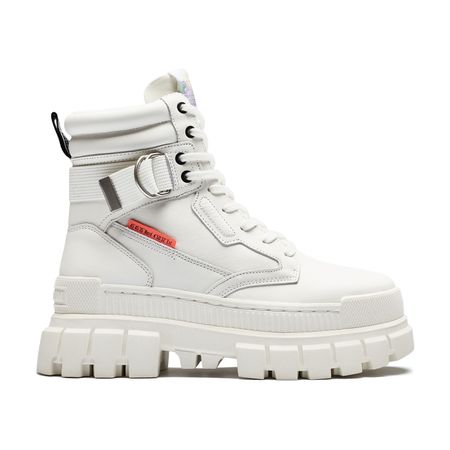 REVOLT SPORT RANGER
