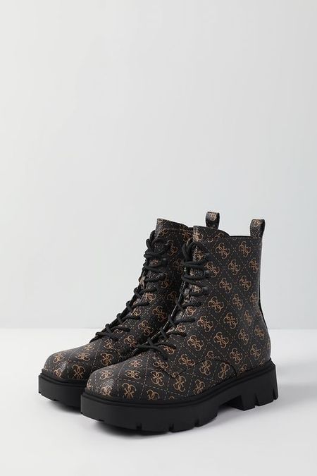 Высокие ботинки на шнуровке Guess