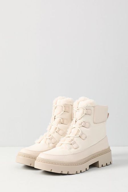Ботинки утепленные Esprit