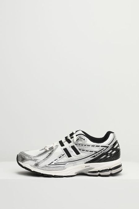 Кроссовки 1906 NEW BALANCE