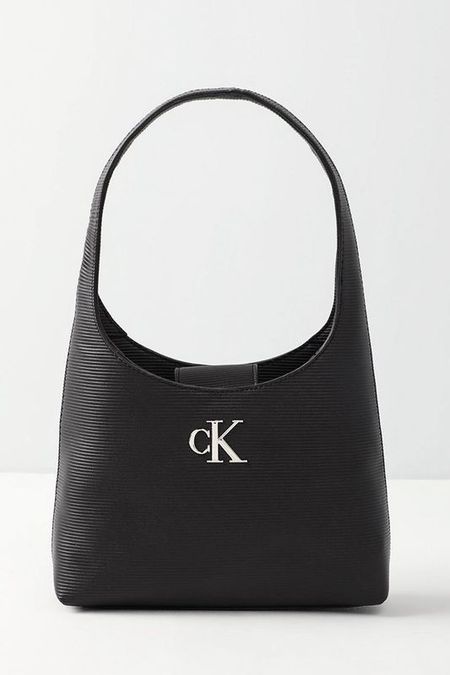 Сумка хобо с логотипом бренда Calvin Klein