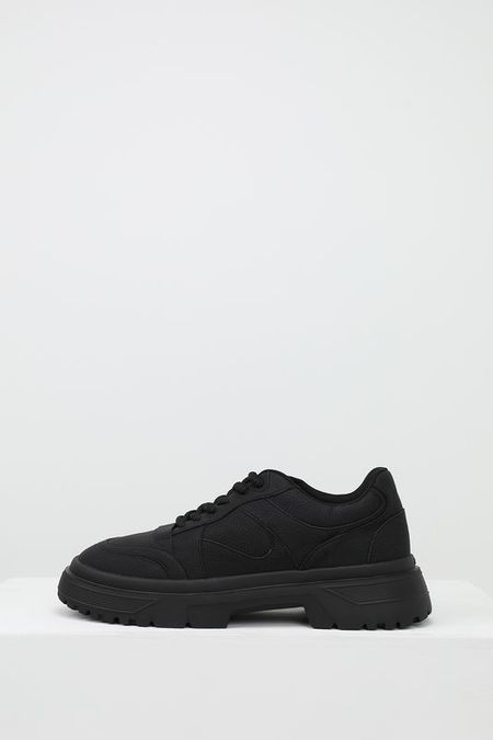 Ботинки на массивной подошве Guess