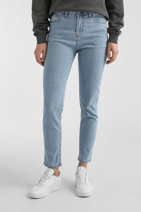 Джинсы однотонные зауженные Carrera Jeans