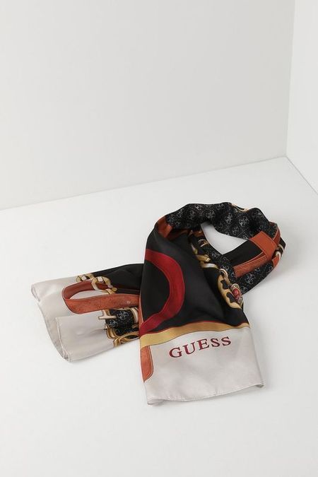 Платок с принтом Guess
