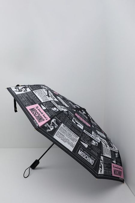 Зонт-автомат с принтом Newspaper Moschino