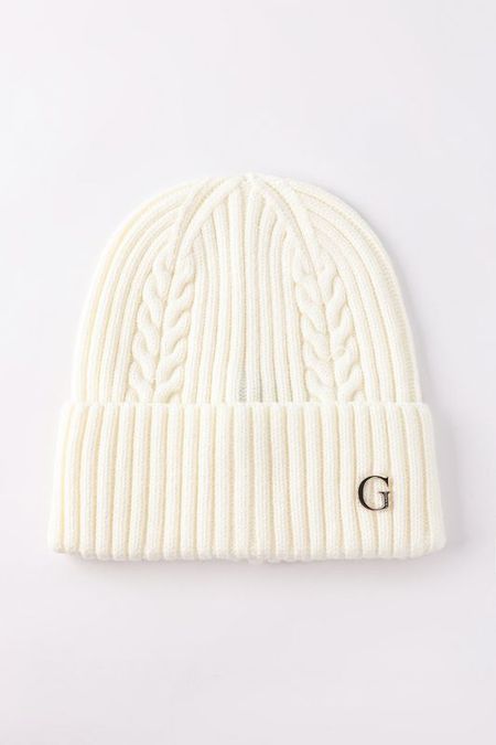 Шапка с отворотом Guess