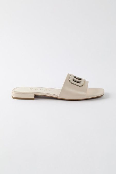 Сабо кожаные с логотипом Guess