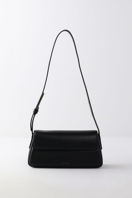 Сумка хобо CKJ Belted Calvin Klein