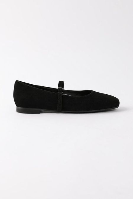 Балетки велюровые на ремешке Ever be