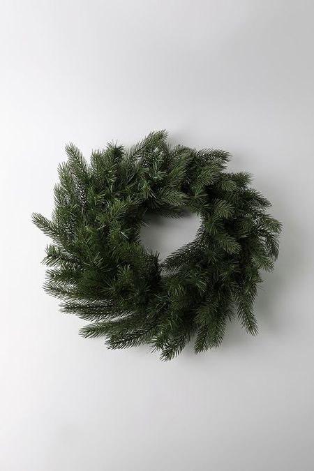 Венок еловый рождественский Holiday Classics