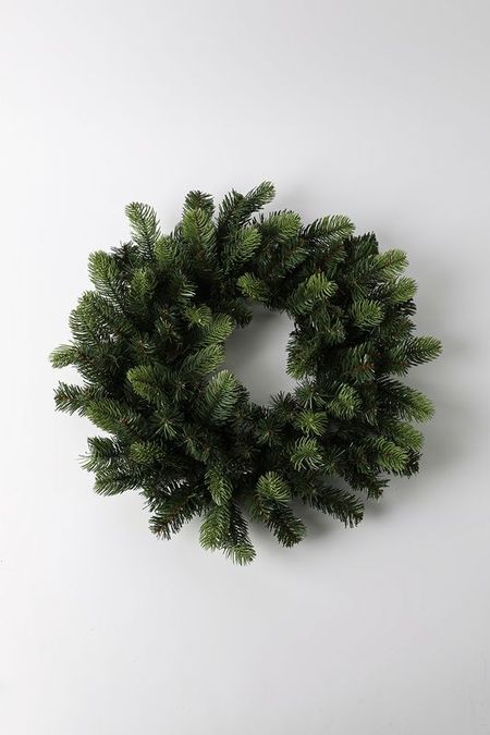 Венок еловый рождественский Holiday Classics