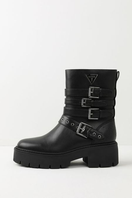 Сапоги на массивной подошве с ремешками Guess