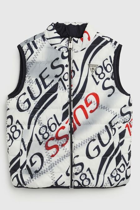 Жилет утепленный с принтом Guess