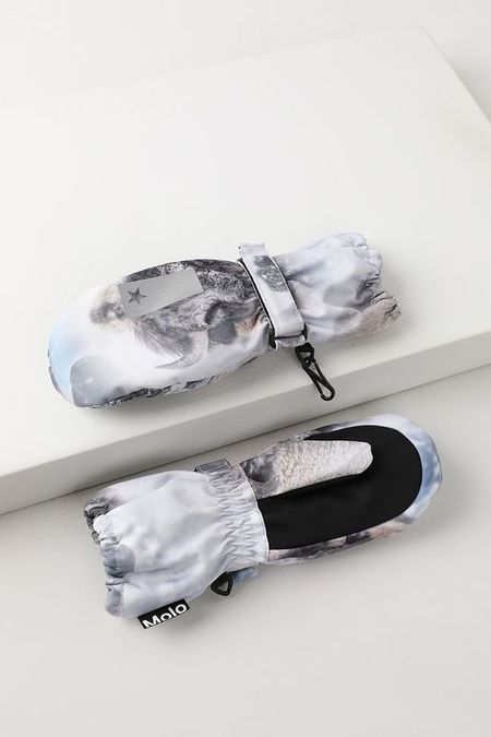 Варежки утепленные Molo
