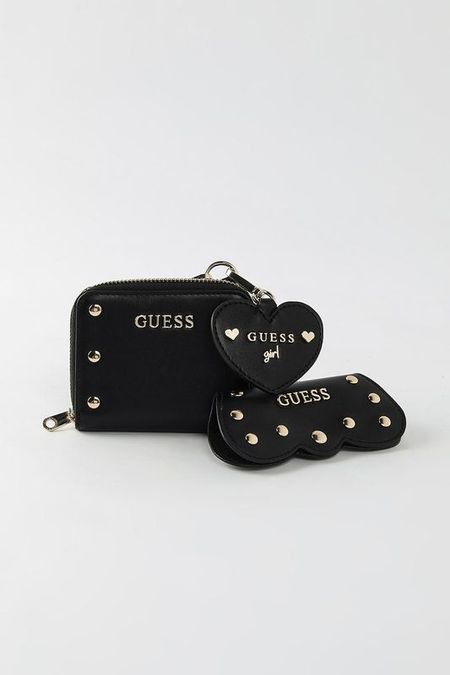 Сумка с брелоком Guess