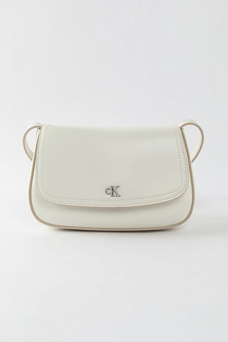 Сумка кросс-боди Calvin Klein