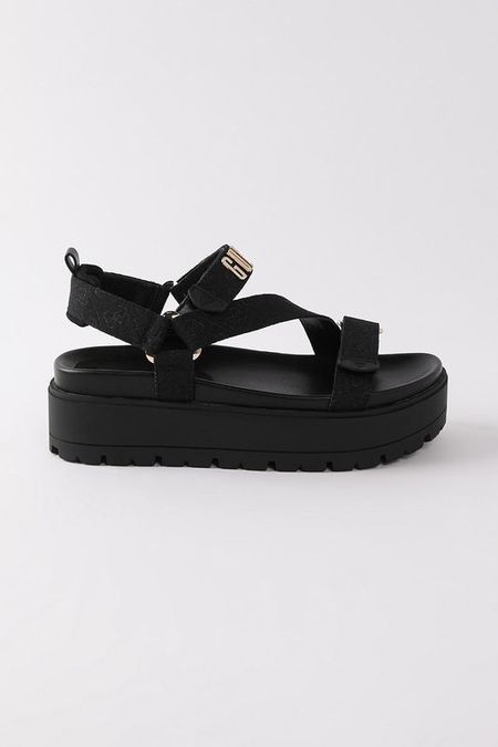 Сандалии на высокой подошве Guess