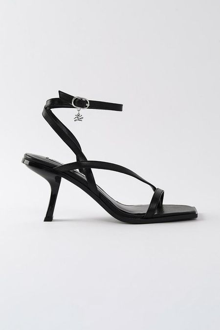 Босоножки кожаные Karl Lagerfeld