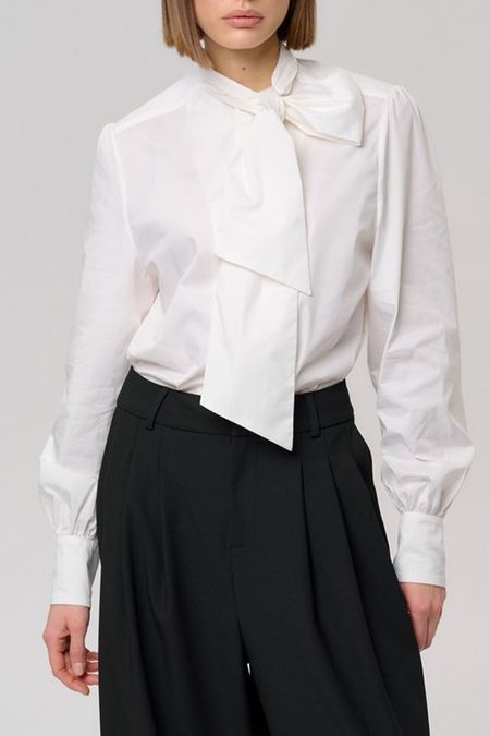 Блуза с бантом ELEGANZZA
