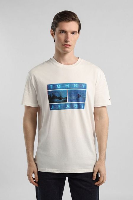 Фуфайка (Футболка) Tommy Jeans