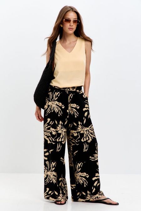 Брюки Trends Brands