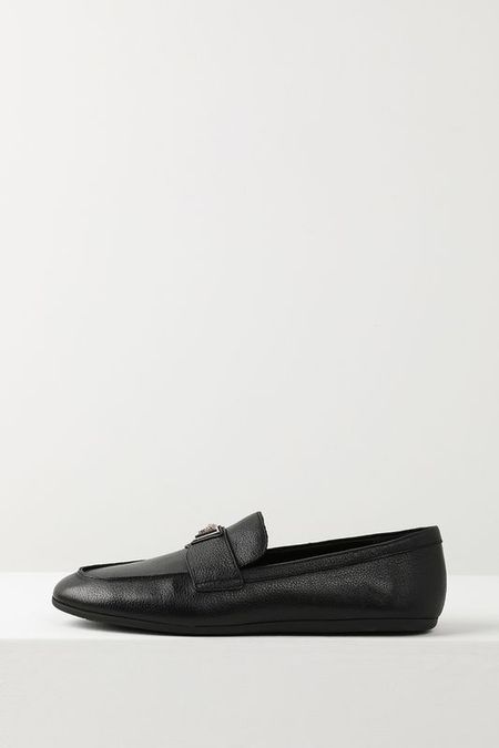 Мокасины кожаные Guess