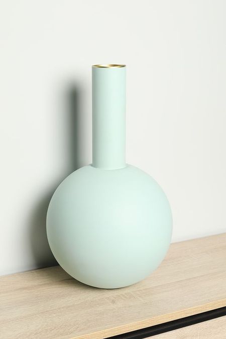 Ваза декоративная Matt Light Blue Pip Studio