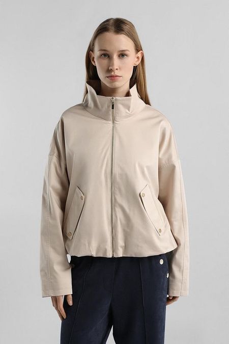 Куртка с воротником стойкой укороченная Betty & Co