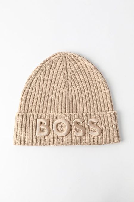 Шапка BOSS