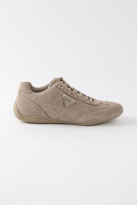 Кроссовки замшевые Guess