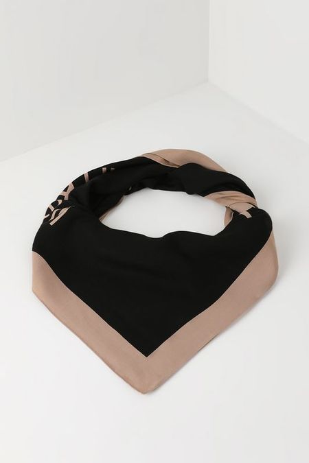 Шарф с логотипом Calvin Klein