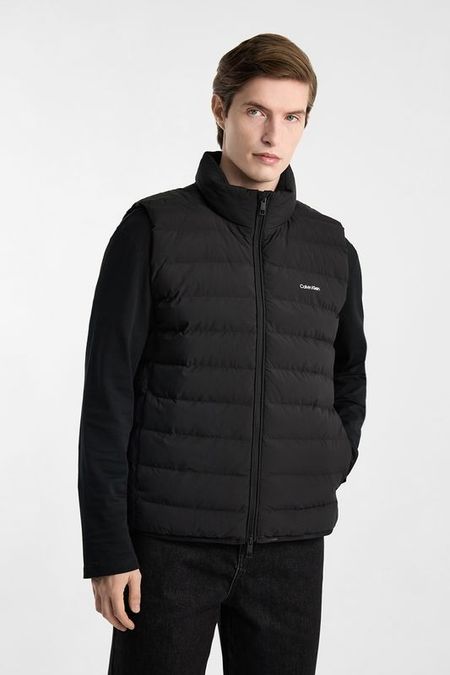 Жилет утепленный с воротником стойкой Calvin Klein