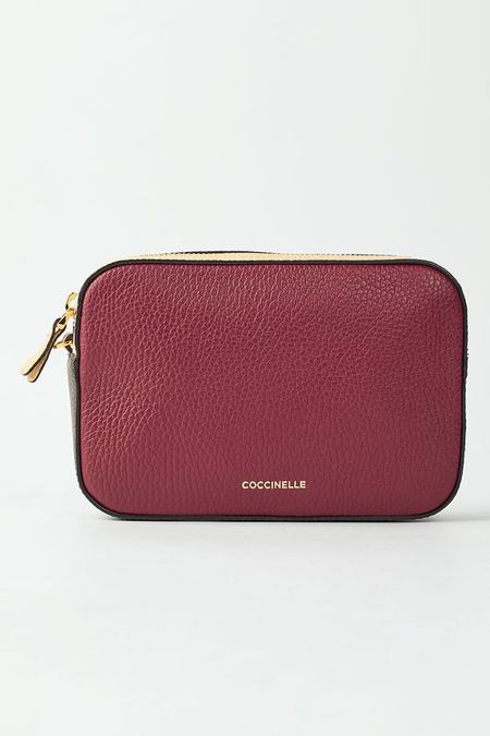 Сумка кросс-боди кожаная Coccinelle
