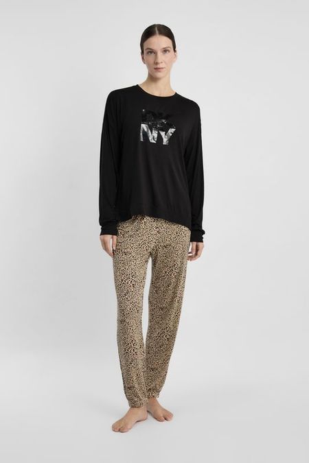 Костюм домашний: футболка д.р. и брюки Dkny