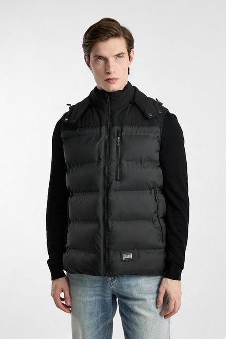 Жилет утепленный с капюшоном Karl Lagerfeld